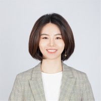 Elizabeth Lee