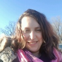 Beth Knutson