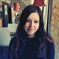 Ayşe C.