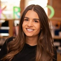 Charlotte JohnsonCharlotte Johnson is an Influencer