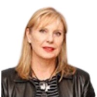 Silvia Squire