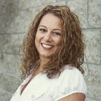 Sandra Eivazians