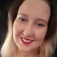 Nicole Van Den Berg