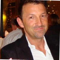 Dr. Max Lippert