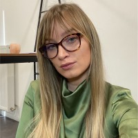 Nadège Din